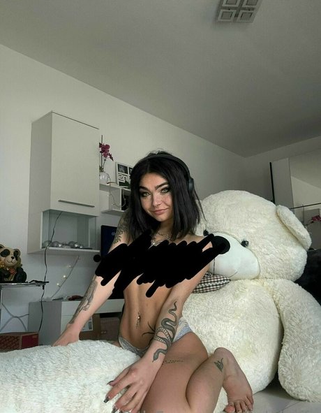 Naakte gelekte OnlyFans-foto van Littlemash