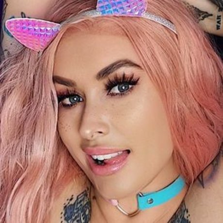 Naakte gelekte OnlyFans-foto van Lauralux