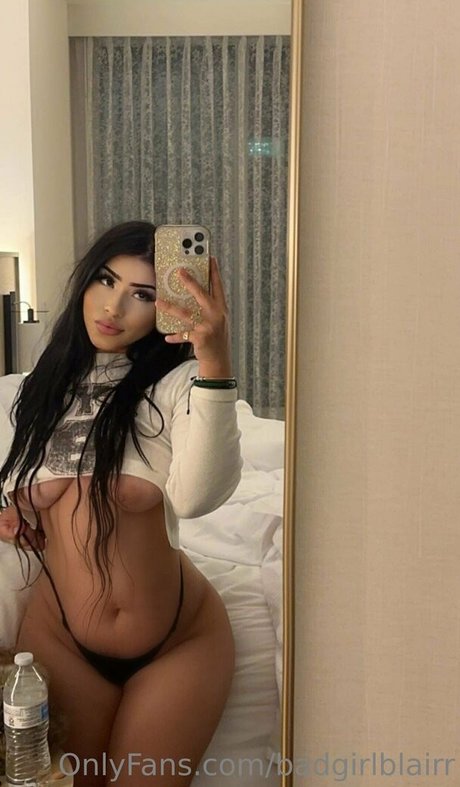 Naakte gelekte OnlyFans-foto van Badgirlblairr