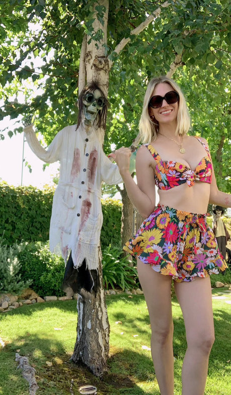 Naakte gelekte OnlyFans-foto van January Jones