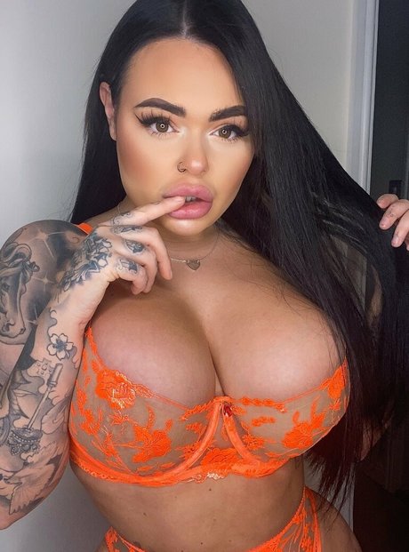 Naakte gelekte OnlyFans-foto van Lexessex