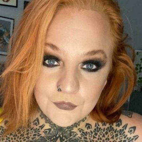 Naakte gelekte OnlyFans-foto van Ivymoorex