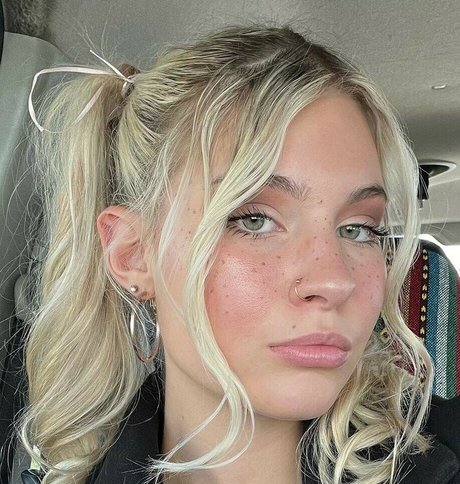Annie Angel