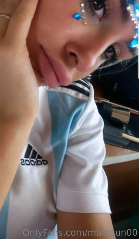 Naakte gelekte OnlyFans-foto van Marysun00