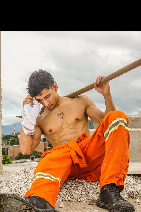 Naakte gelekte OnlyFans-foto van Saos