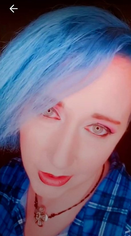 Naakte gelekte OnlyFans-foto van Swifty Soulheart