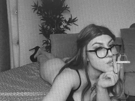 Naakte gelekte OnlyFans-foto van Salylith