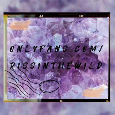 Naakte gelekte OnlyFans-foto van Riss
