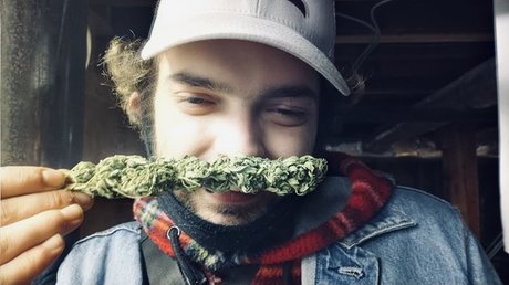 Naakte gelekte OnlyFans-foto van Ryan