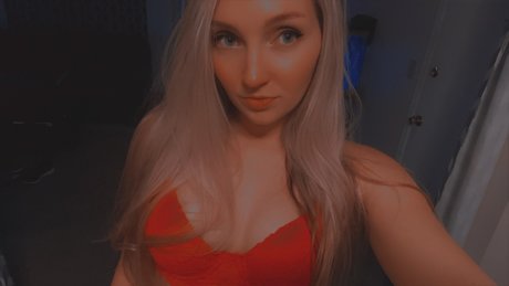 Naakte gelekte OnlyFans-foto van Savannahbaby