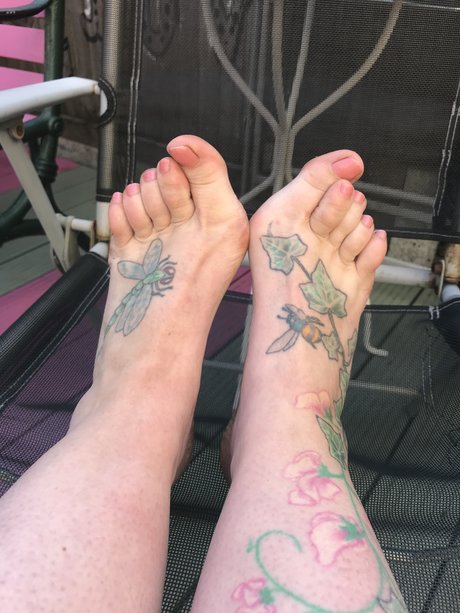 Naakte gelekte OnlyFans-foto van Jess