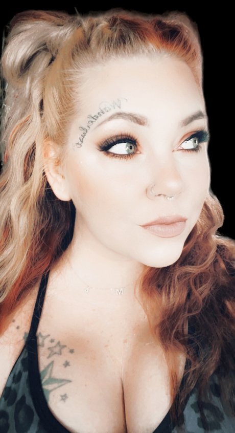 Naakte gelekte OnlyFans-foto van Priss