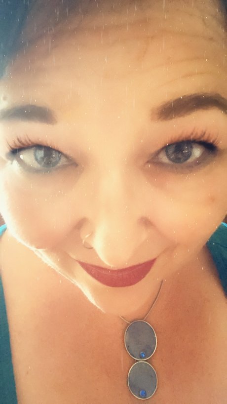 Naakte gelekte OnlyFans-foto van Brianna Huculak