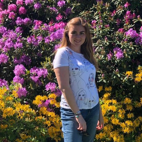 Naakte gelekte OnlyFans-foto van Mariia