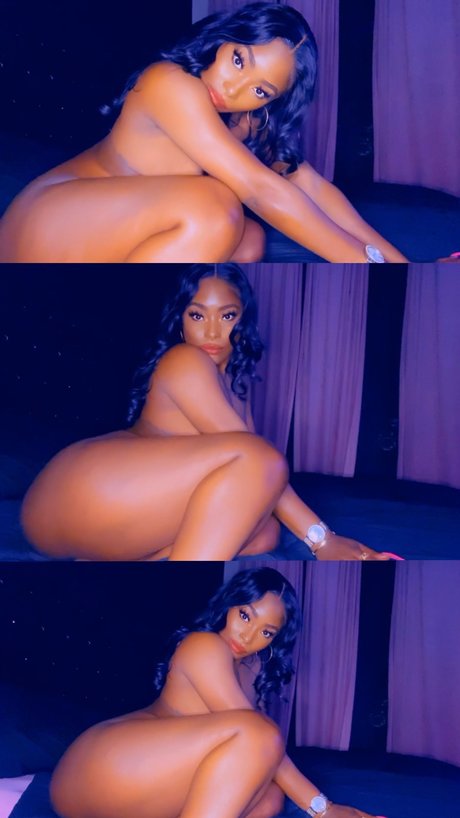 Naakte gelekte OnlyFans-foto van Nisana