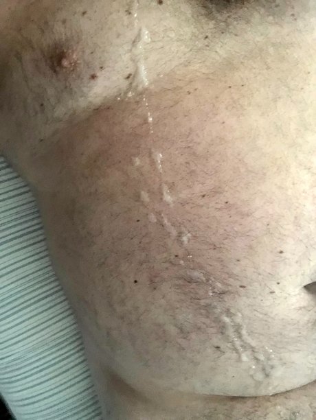 Naakte gelekte OnlyFans-foto van Thatsecretcub
