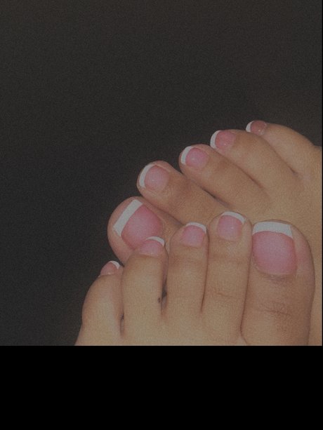 Naakte gelekte OnlyFans-foto van Laylay