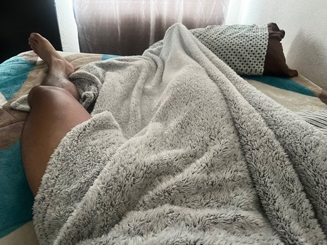 Naakte gelekte OnlyFans-foto van Eleazar Martnez P