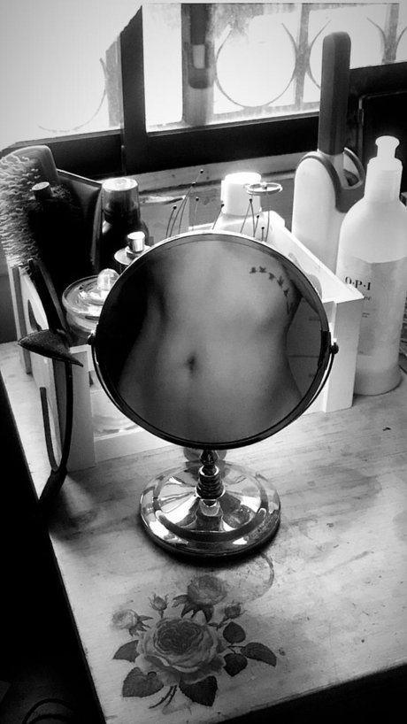 Naakte gelekte OnlyFans-foto van Javiera