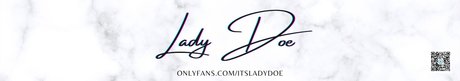 Naakte gelekte OnlyFans-foto van Lady Doe 