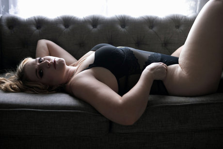 Naakte gelekte OnlyFans-foto van Alisha