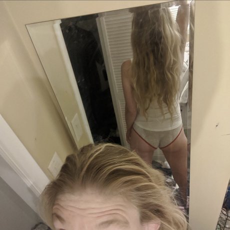 Naakte gelekte OnlyFans-foto van Hot Couple