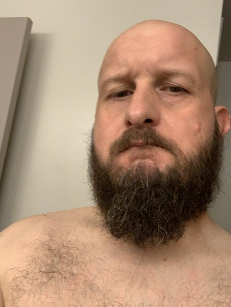 Naakte gelekte OnlyFans-foto van Harley