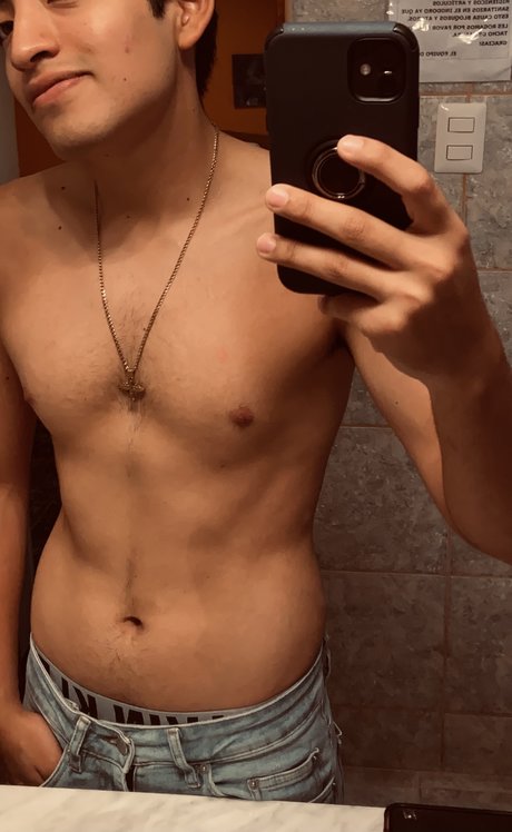 Naakte gelekte OnlyFans-foto van Jgysof