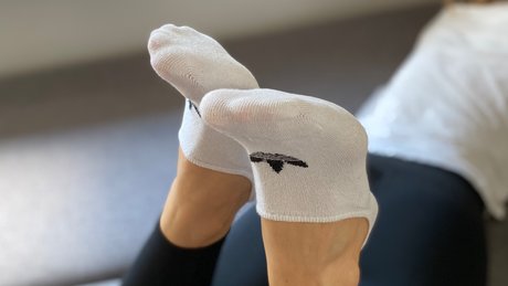 Naakte gelekte OnlyFans-foto van Sofias Feet And Socks
