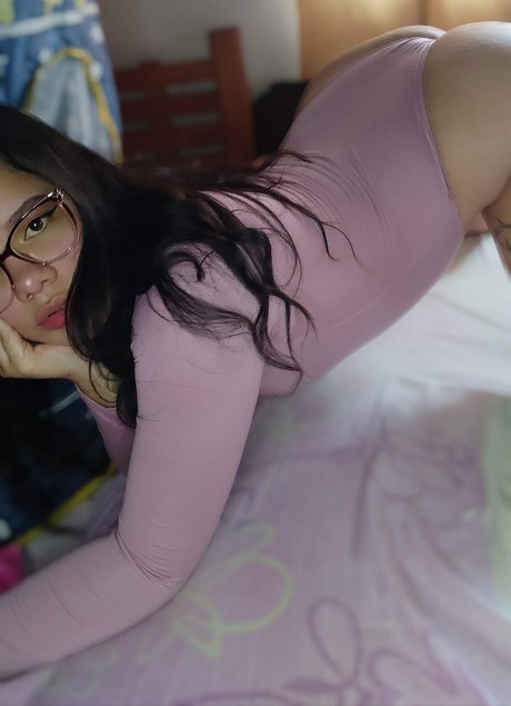 Naakte gelekte OnlyFans-foto van Sophi