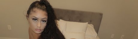 Naakte gelekte OnlyFans-foto van Tamia Rachal