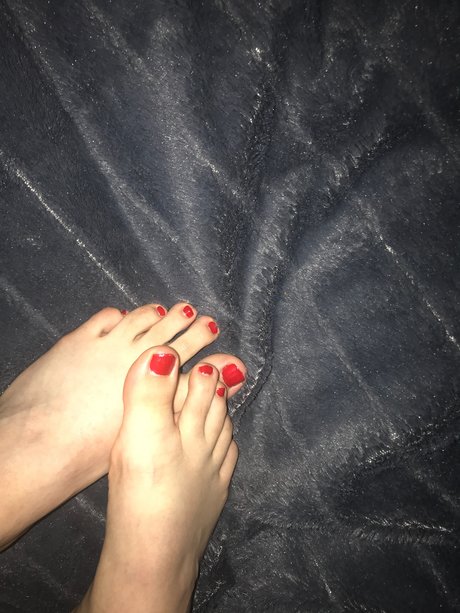 Naakte gelekte OnlyFans-foto van Olivia