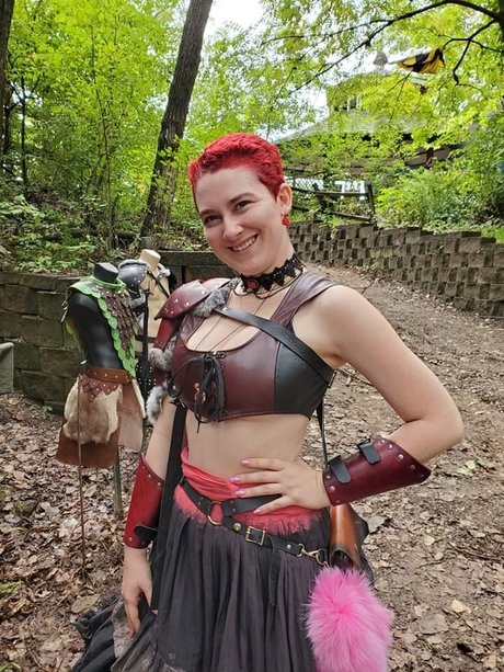 Naakte gelekte OnlyFans-foto van Scarletlilly