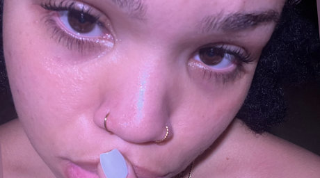Naakte gelekte OnlyFans-foto van A