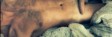 Naakte gelekte OnlyFans-foto van Ishxxxtar