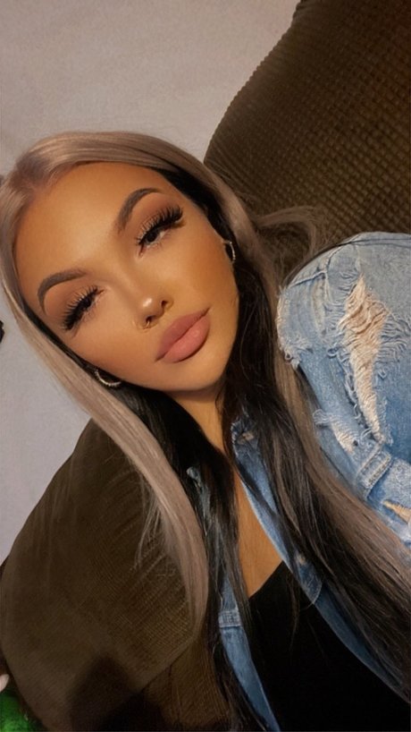 Mila Magnolia