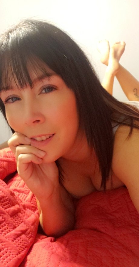 Naakte gelekte OnlyFans-foto van Ashley