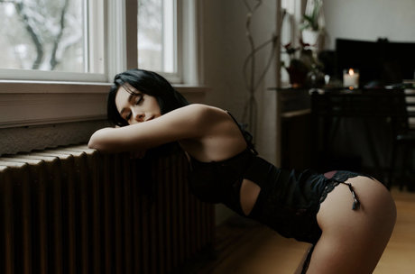 Naakte gelekte OnlyFans-foto van Kc