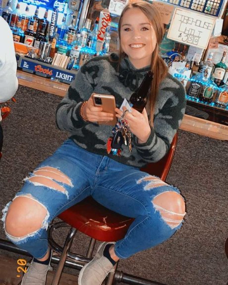 Naakte gelekte OnlyFans-foto van Paula Wear