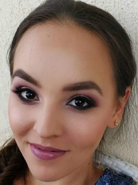 Naakte gelekte OnlyFans-foto van Ina