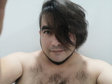 Naakte gelekte OnlyFans-foto van Padresanto