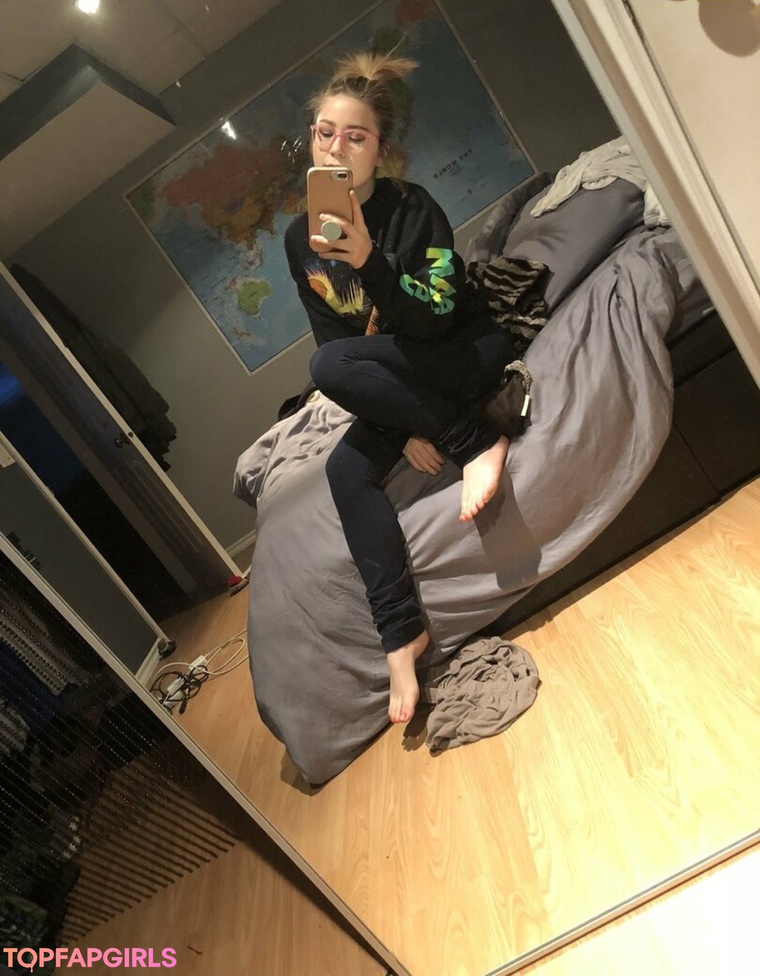 Naakte gelekte OnlyFans-foto van Fooya #122 Naakte gelekte OnlyFans-foto van Fooya #122