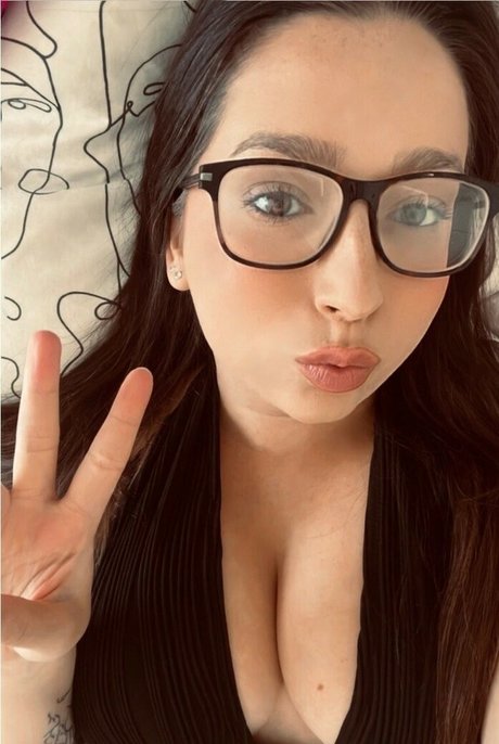 Naakte gelekte OnlyFans-foto van Kirsty Wells