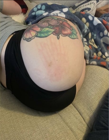 Naakte gelekte OnlyFans-foto van Xosecretsaraxo