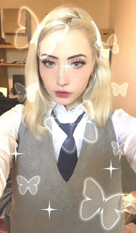 Athena Cosplay