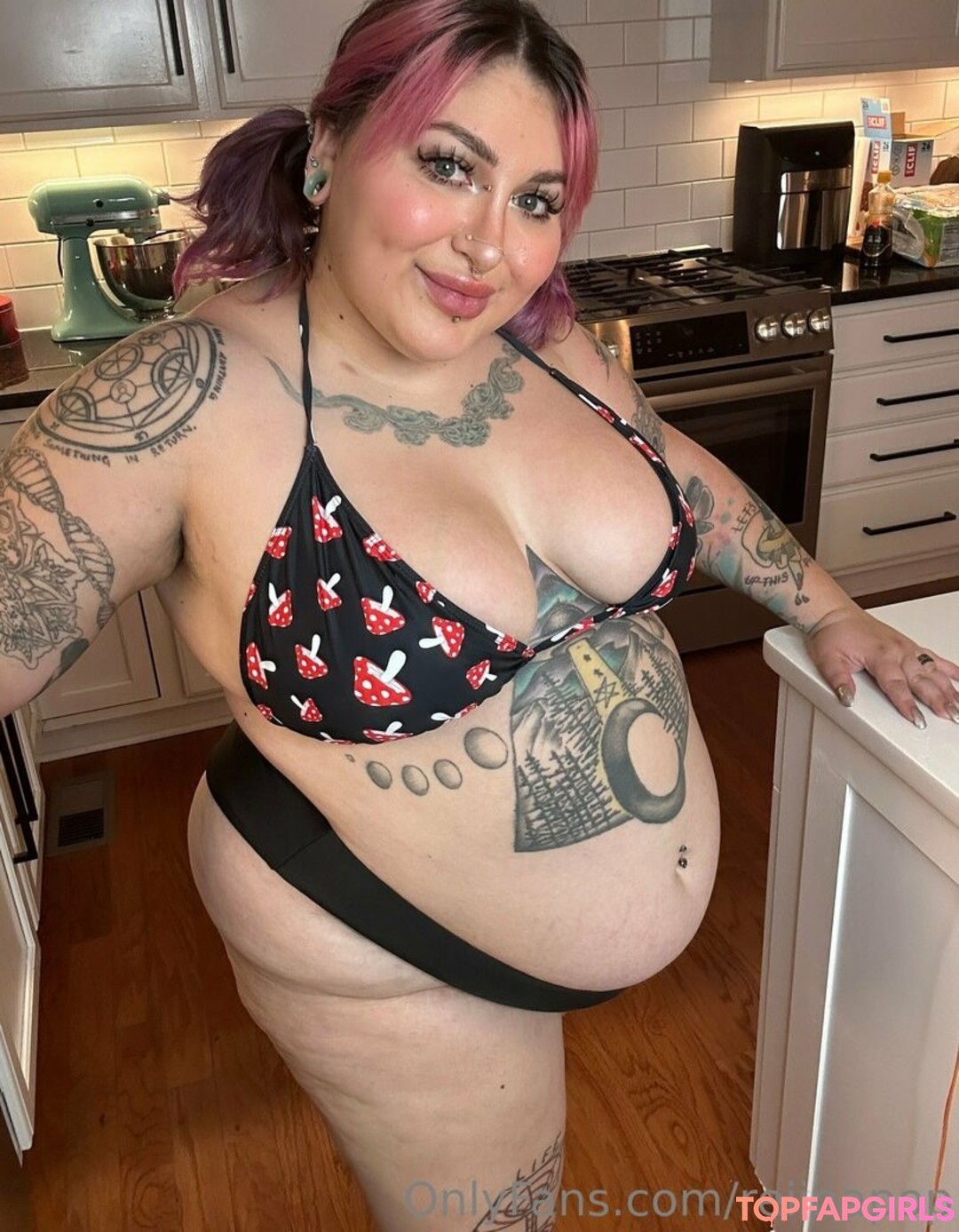 Naakte gelekte OnlyFans-foto van Reiinapop #1573