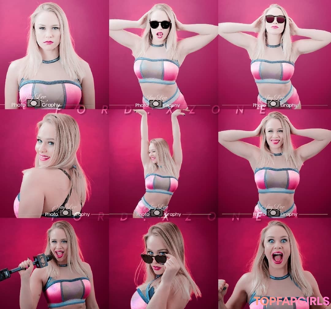 Naakte gelekte OnlyFans-foto van Penelope Ford #47 Naakte gelekte OnlyFans-foto van Penelope Ford #47