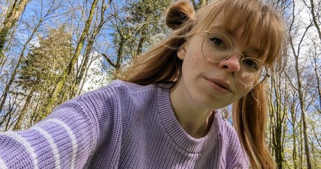 Naakte gelekte OnlyFans-foto van Bat Maisie