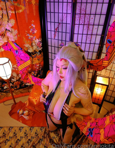 Naakte gelekte OnlyFans-foto van Anriokita