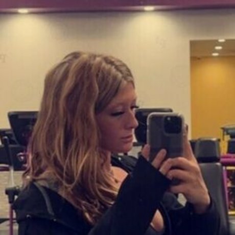 Naakte gelekte OnlyFans-foto van Lexafrex